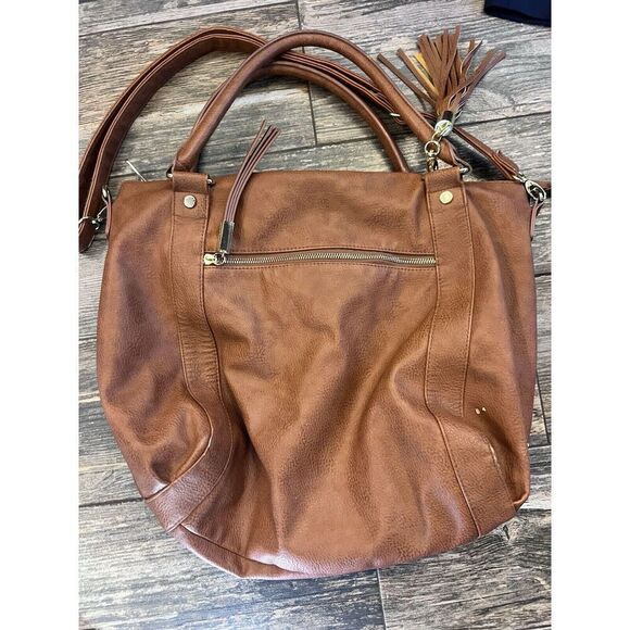 STEVE‎ MADDEN XL Travel/Gym Bag Faux Leather Color Bronze - Picture 4 of 13